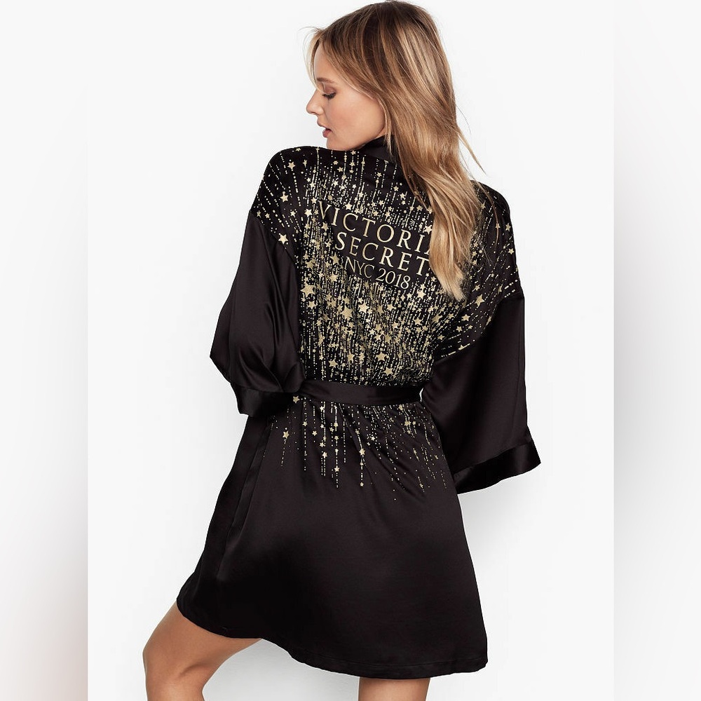 Victoria's Secret NY 2018 Fashion Show Robe